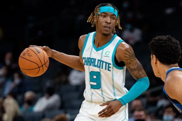 官方：老鷹正式用10天合同簽下韋斯利-艾旺杜