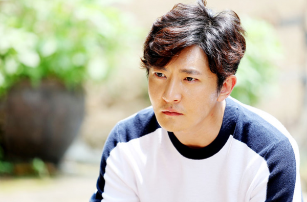 娶親姐妹成連襟，丈母孃態度卻不同，陸毅和郭京飛誰更受鮑母寵？