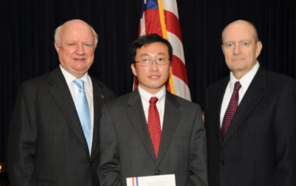 比光刻機更讓人痛心!全球晶片專家名單曝光,前6名都來自中國 比光刻機更讓人痛心!全球晶片專家名單曝光,前6名都來自中國