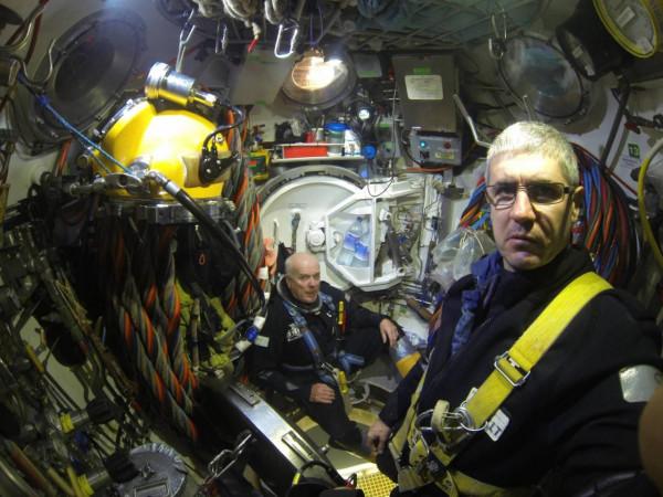 4名潛水員被瞬間炸碎！飽和式潛水如此危險，為何還有人冒險？