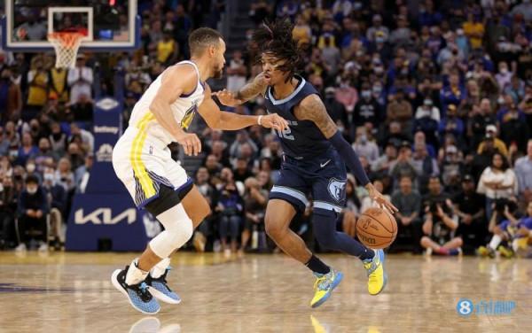 庫裡談莫蘭特：作為一個控球后衛 看到他這樣打球感覺非常酷