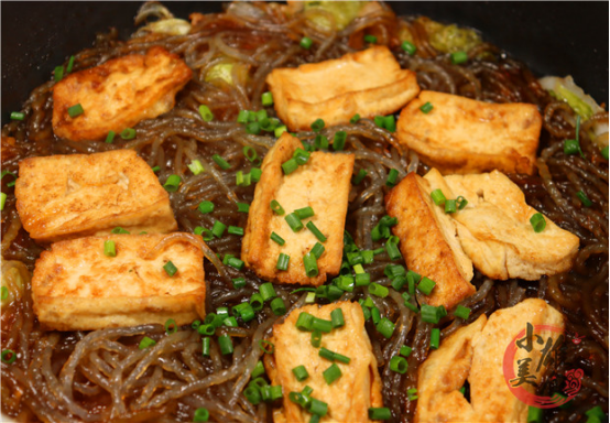 一顆白菜加一塊豆腐，教你白菜燉豆腐超好吃的做法，出鍋湯都不剩