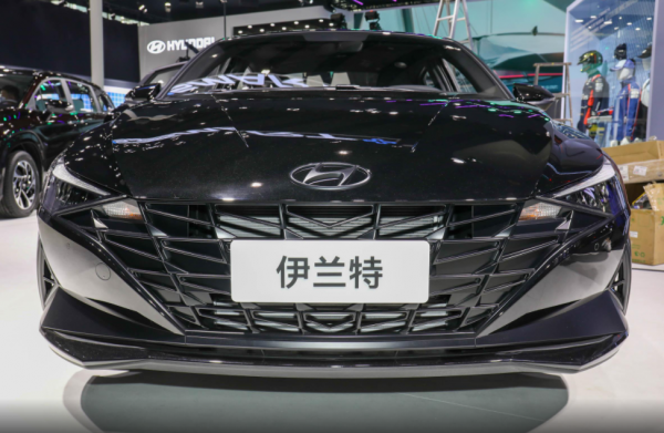 思域不香了?現代伊蘭特出黑騎士限量版,燃油表現亮了 思域不香了?現代伊蘭特出黑騎士限量版,燃油表現亮了