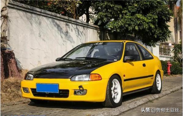 「轂銳馳」經典JDM─本田 EJ1 思域 車型賞析