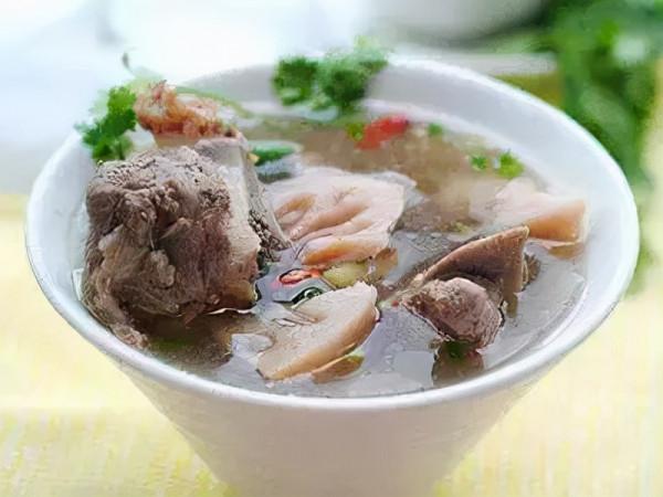 世界骨質疏鬆日特輯:你的骨量儲存還夠嗎?科學補鈣如何做? 世界骨質疏鬆日特輯:你的骨量儲存還夠嗎?科學補鈣如何做?