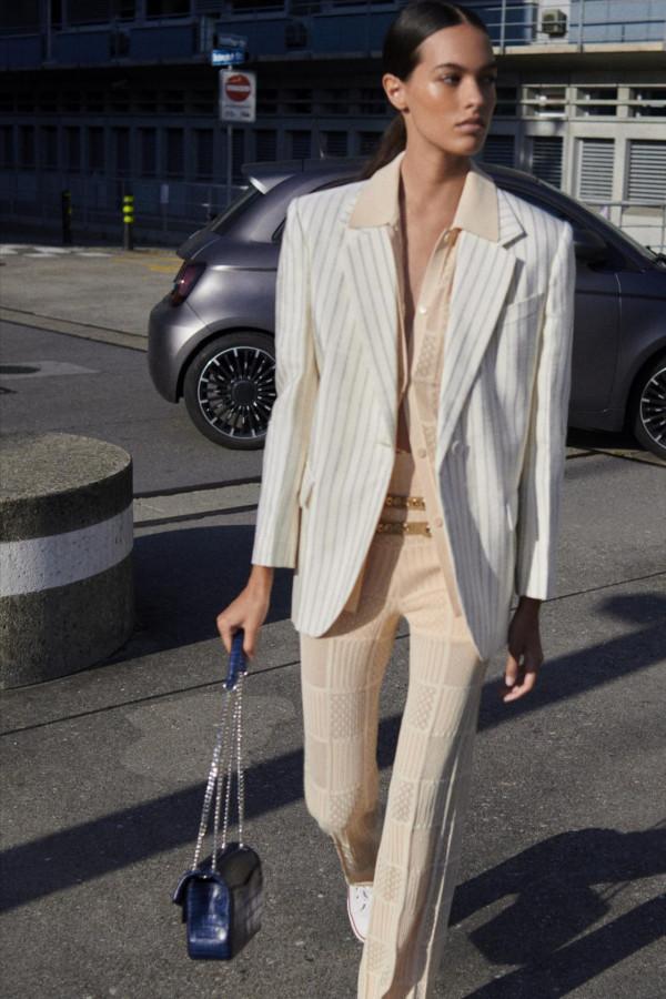 2022春:源自地中海的綺麗風景,Sandro 演繹出與生俱來的法式魅力 2022春:源自地中海的綺麗風景,Sandro 演繹出與生俱來的法式魅力