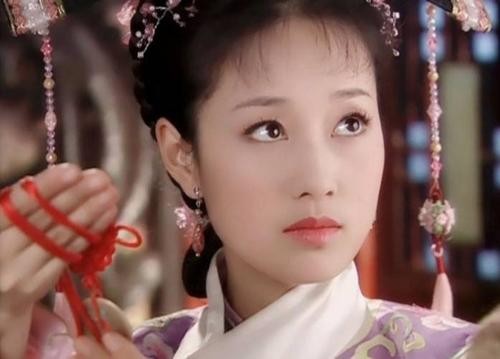 10位瓊女郎現狀反差大!王豔嫁豪門成闊太,62歲李雪華無兒無女 10位瓊女郎現狀反差大!王豔嫁豪門成闊太,62歲李雪華無兒無女