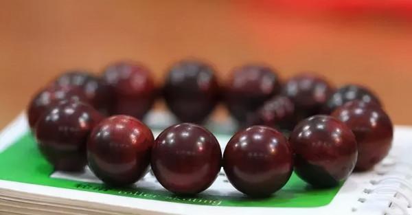 用手套，永遠盤不出來包漿