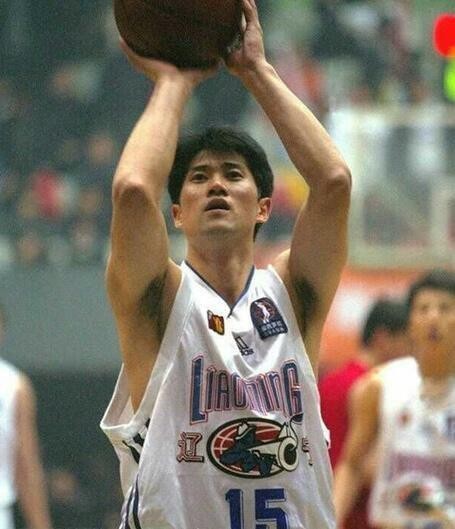 遼寧隊傳奇後衛——李曉勇