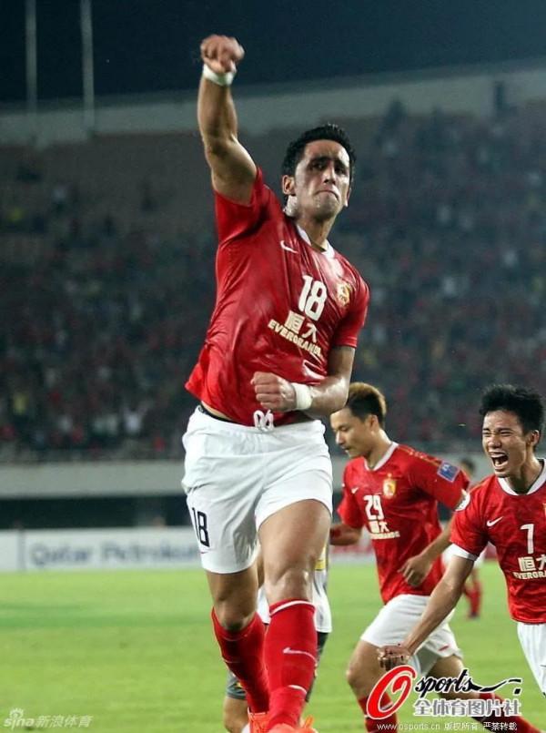 巴里奧斯：加盟恆大就是一場鬧劇