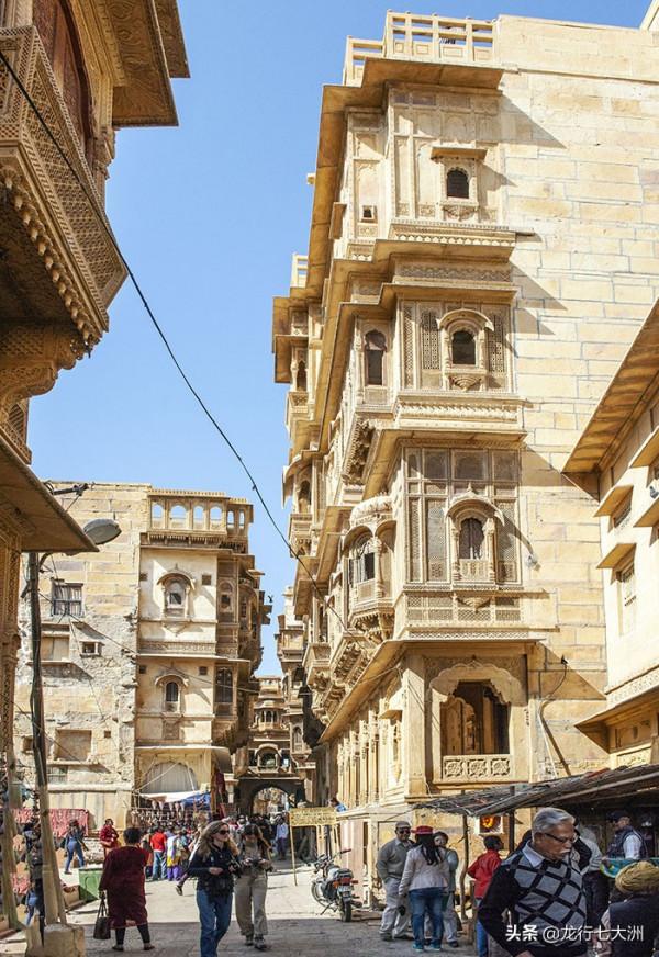 「印度」拉賈斯坦邦的商賈豪宅——哈維利,彩繪和雕刻精彩紛呈 「印度」拉賈斯坦邦的商賈豪宅——哈維利,彩繪和雕刻精彩紛呈