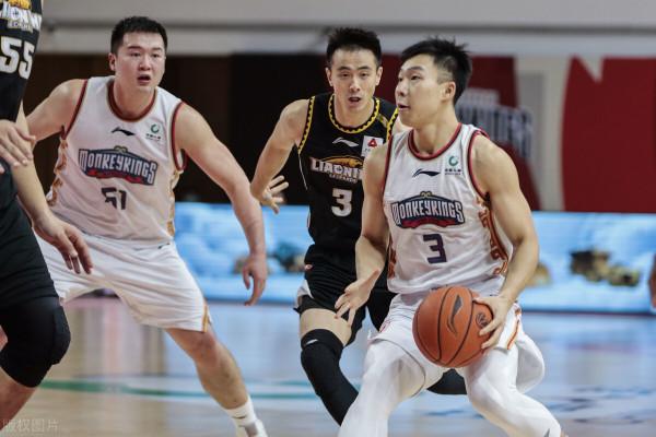 CBA新賽季首日5場大戰，廣東宏遠首戰山西，易建聯小丁有望上場