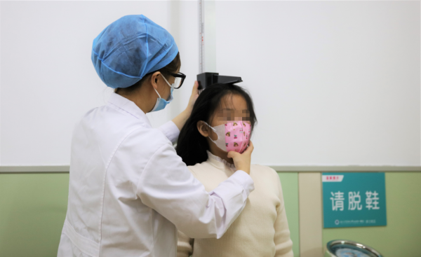 8歲身高134竟然矮了18釐米！哈醫大一院群力兒科專家提醒：身高要參考骨骼年齡 防範肥胖引發的疾病