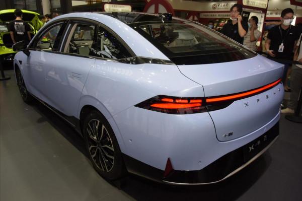 高續航又好玩 小鵬P5上市 選哪款更合適？推薦2款給你