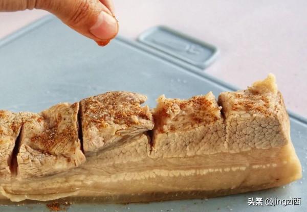 年夜飯,廣東人必吃這道菜!皮脆肉嫩營養高,上桌人人都誇好 年夜飯,廣東人必吃這道菜!皮脆肉嫩營養高,上桌人人都誇好