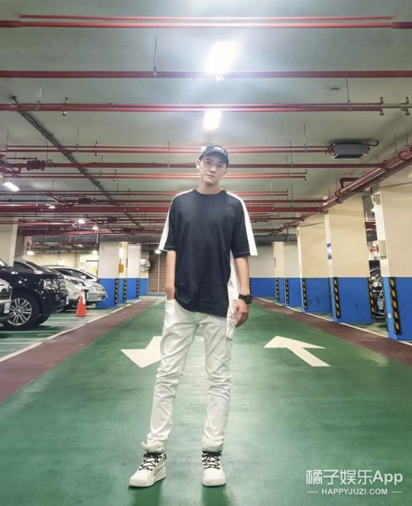 還記得《綠光森林》裡的小威廉嗎？都說不如小時候？