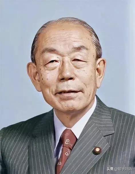 日本歷屆首相的書法作品，大家看看誰寫得最好
