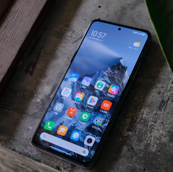 老北京最愛的3款手機,除了高階還有千元機皇,跟著撿漏別錯過 老北京最愛的3款手機,除了高階還有千元機皇,跟著撿漏別錯過