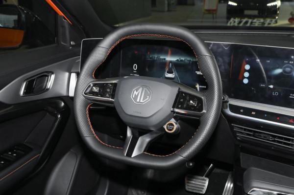 想買空間大、動力強、省油的緊湊型SUV，不妨看看名爵MG ONE