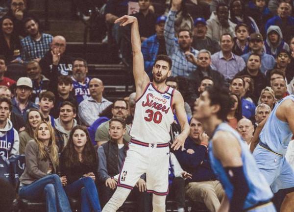 威少的手感,庫裡的打法!打了46分鐘,3分12中1,裡弗斯真敢用人 威少的手感,庫裡的打法!打了46分鐘,3分12中1,裡弗斯真敢用人