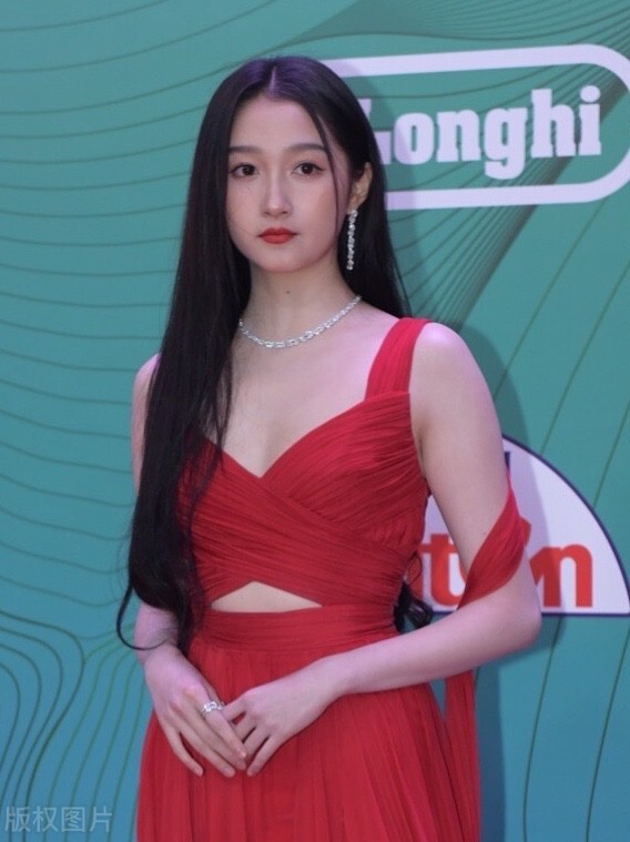 國民女神關曉彤