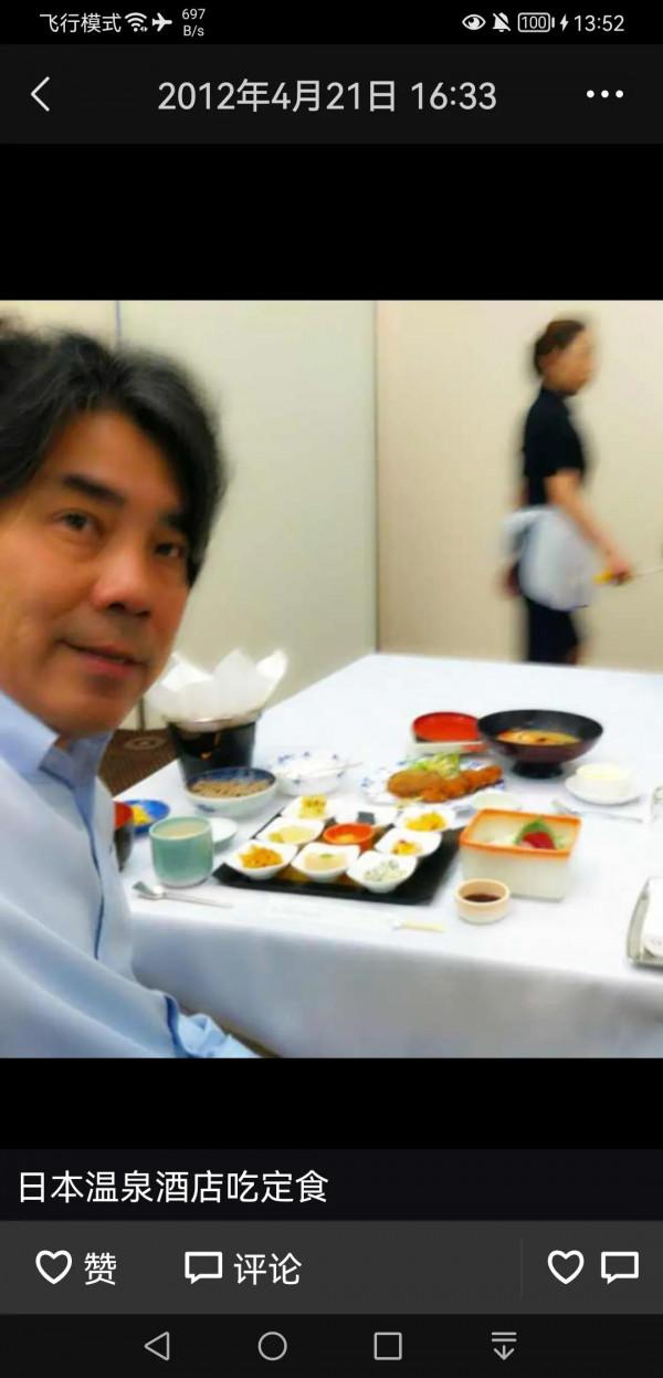 從毛阿敏身價百億60歲老公突然逝去看人間煙火最值得珍惜