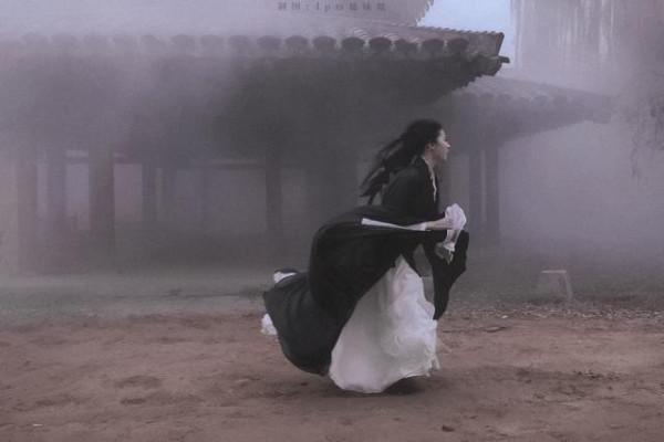 《銅雀臺》中的劉亦菲，翩若驚鴻，美得讓人驚豔