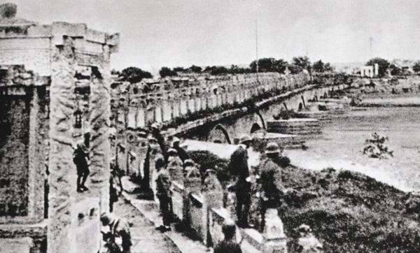 鐵道兵的歷任司令員都是誰，他們的任期各是多少，誰的任期最長？