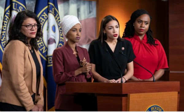 14國“聯軍”集結，美墨邊境告急，移民為何會成為美國心腹大患？