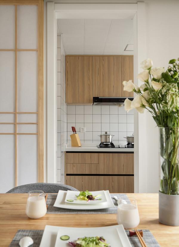 他家的日式風真是絕了,朋友來可以玩上三天三夜,還出什麼門啊 他家的日式風真是絕了,朋友來可以玩上三天三夜,還出什麼門啊