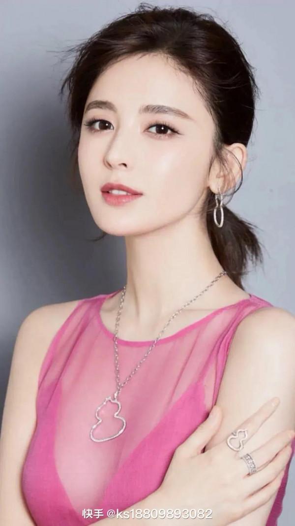 明星集圖：古力娜扎