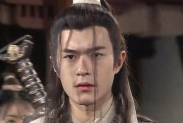 王晶新版《倚天屠龍記》豆瓣評分3&period;5，要被彈幕上的網友笑死