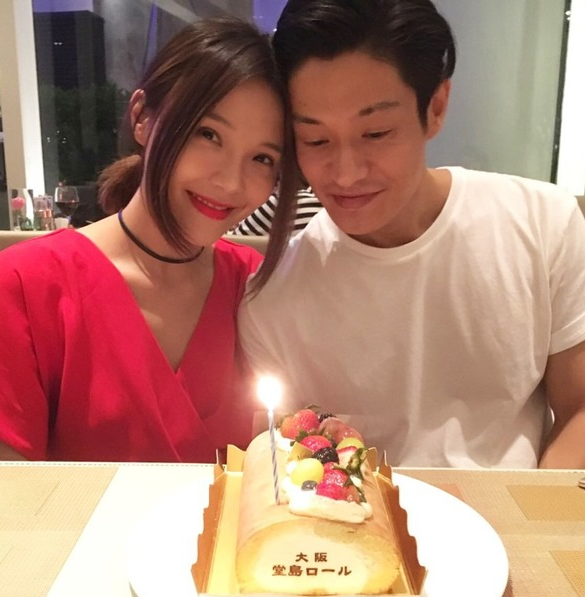 女星方皓玟宣佈與日本老公離婚，二人因疫情分居兩年沒見面