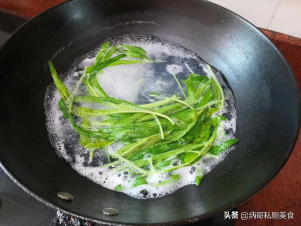 福建人吃麵,澆頭是“靈魂”,澆頭這樣做,兒子說真香要吃3大碗 福建人吃麵,澆頭是“靈魂”,澆頭這樣做,兒子說真香要吃3大碗