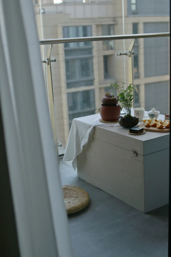 37歲，兩套房，她9年不戀愛，1人住10年：有錢有房，快樂翻倍