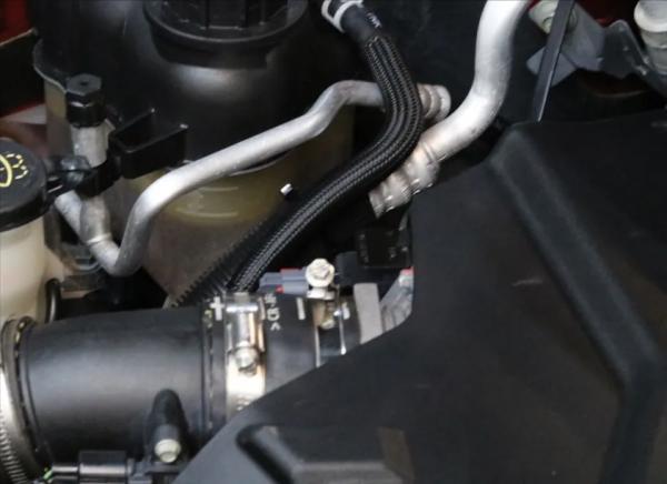 怪獸修車：翻新一輛&quot;破舊&quot;的二手福特探險者，最終&quot;舊車&quot;變新車