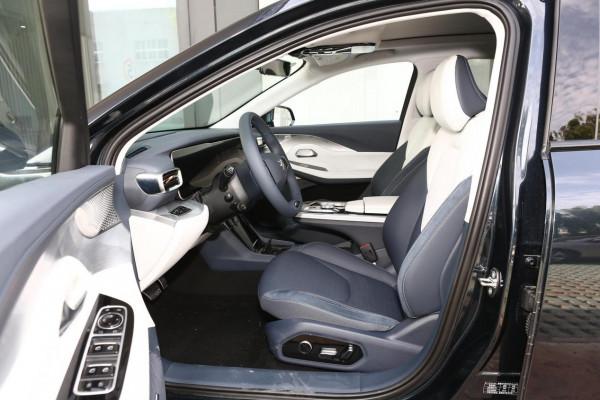 續航破700km，最快4.2秒破百，華為技術加持，極狐αS競爭力如何