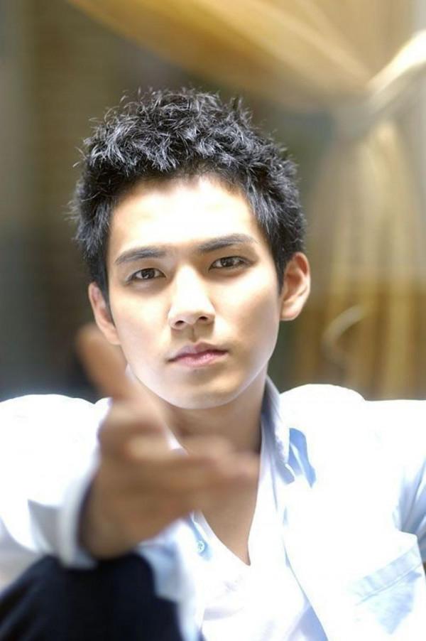 《對手》和《雪中悍刀行》之後，央視&OpenCurlyDoubleQuote;疊播&rdquo;模式再出王炸組合？