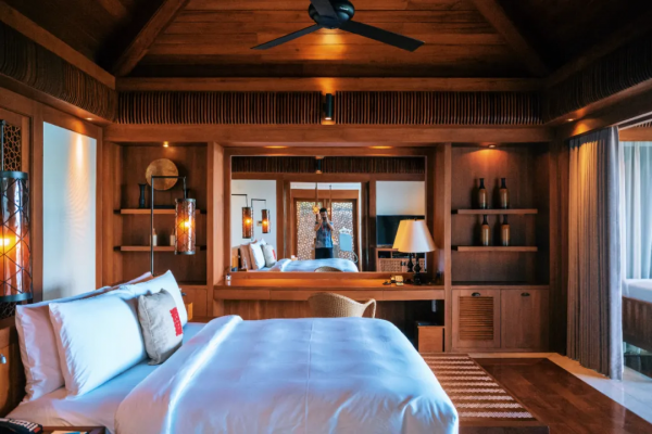 依山傍海獨享一灣,這家扇子酒店讓我錯覺是又回到了東南亞 依山傍海獨享一灣,這家扇子酒店讓我錯覺是又回到了東南亞