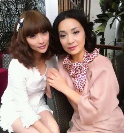 皇后專業戶戴春榮和老師結婚，為女兒買婚房，這“管”的也太寬了