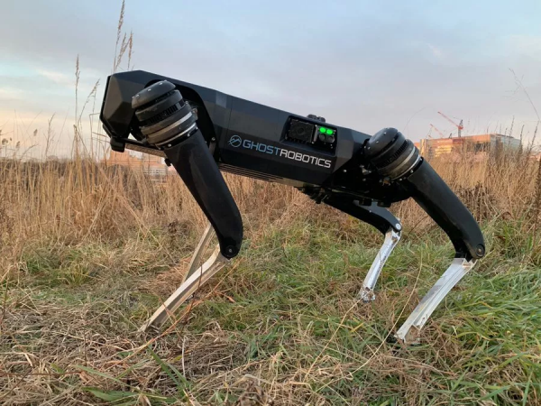 AI殺手終成現實?美國陸軍「殺人機器狗」引發恐慌 AI殺手終成現實?美國陸軍「殺人機器狗」引發恐慌