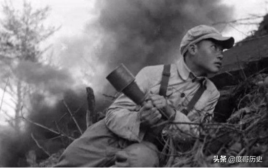 10年前四川農民離世留下獎狀，子女到政府確認，領導大驚：是真的