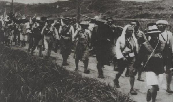 1986年,開國少將到福建視察,專程拜訪一和尚:老首長,我想你啊 1986年,開國少將到福建視察,專程拜訪一和尚:老首長,我想你啊