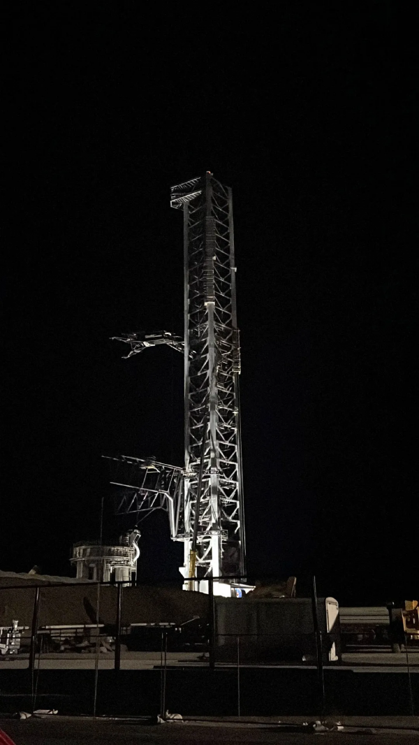 韓國F-5墜毀現場畫面曝光,飛行員遺體留在飛機內丨圖說軍事 韓國F-5墜毀現場畫面曝光,飛行員遺體留在飛機內丨圖說軍事