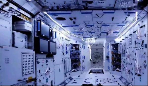 在軌時間超過3個月,航天員補給怎麼解決?神舟13號黑科技超神 在軌時間超過3個月,航天員補給怎麼解決?神舟13號黑科技超神