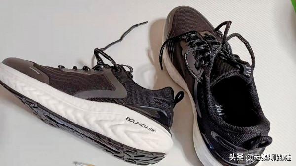 一年穿了幾十雙鞋,談談我心目中最好的慢跑鞋TOP 10 一年穿了幾十雙鞋,談談我心目中最好的慢跑鞋TOP 10