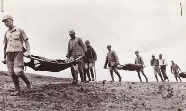 開國少將身負重傷被就地安置,黃克誠怒道:死,也要讓他死在部隊 開國少將身負重傷被就地安置,黃克誠怒道:死,也要讓他死在部隊