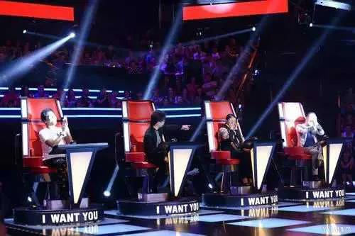 那英牽出好聲音驚人黑幕！一位導師轉身要砸50萬，金星怒批太齷齪