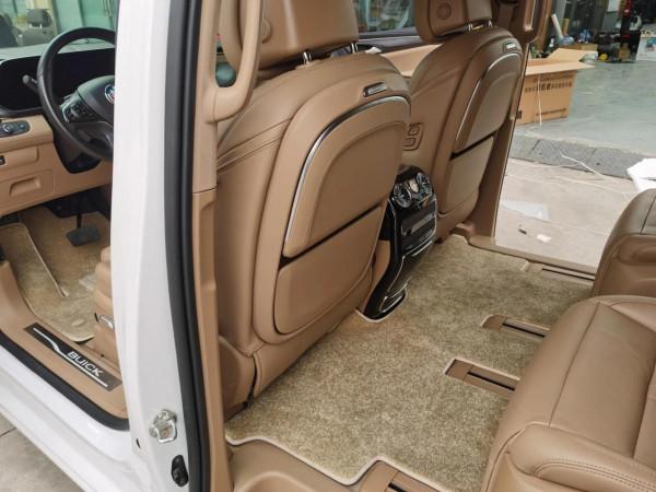 手把手教你安裝別克GL8嵌入式扶手箱