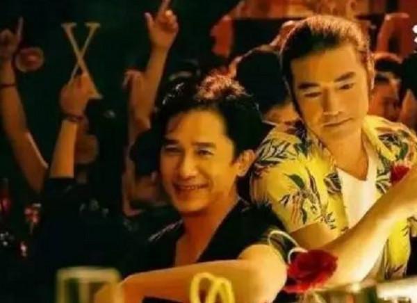 《擺渡人》:擺渡他人,守住“自我”,享受愛享受生命 《擺渡人》:擺渡他人,守住“自我”,享受愛享受生命